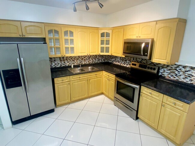 Foto del edificio - 204 NE 10th Ave