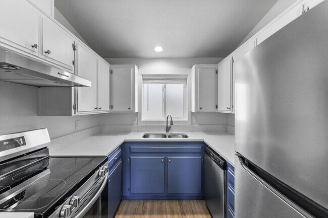 Foto del edificio - Beautifully Renovated 3-Bedroom Home in Qu...
