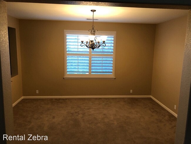 Building Photo - 4 br, 2.5 bath House - 1252 Verdon Ct