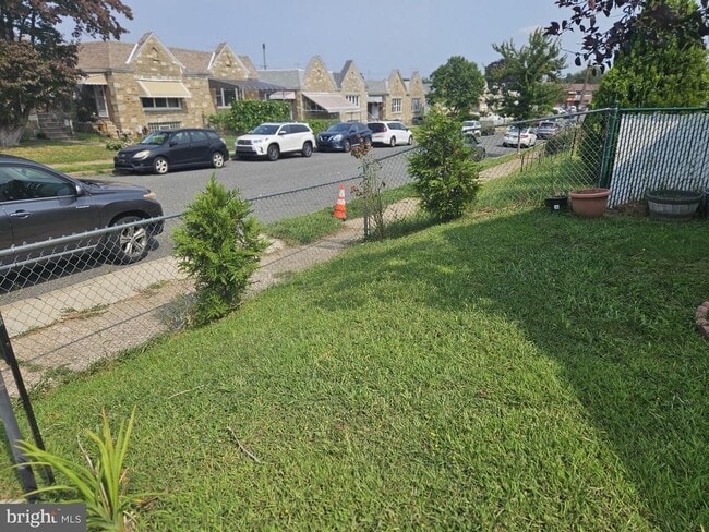 Building Photo - 7601 Leonard St