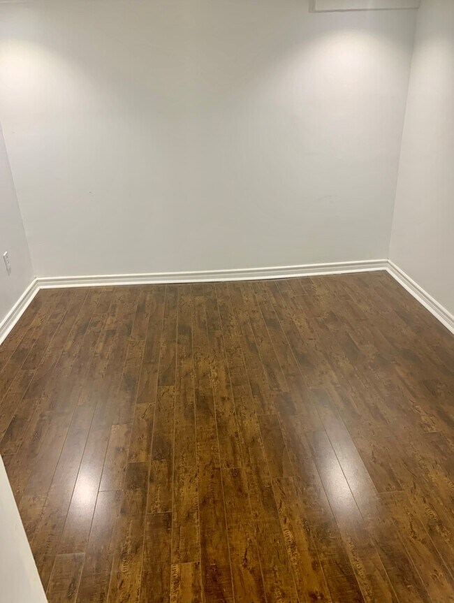 Photo du bâtiment - Bright clean 1 bedroom apartment with outdoor space