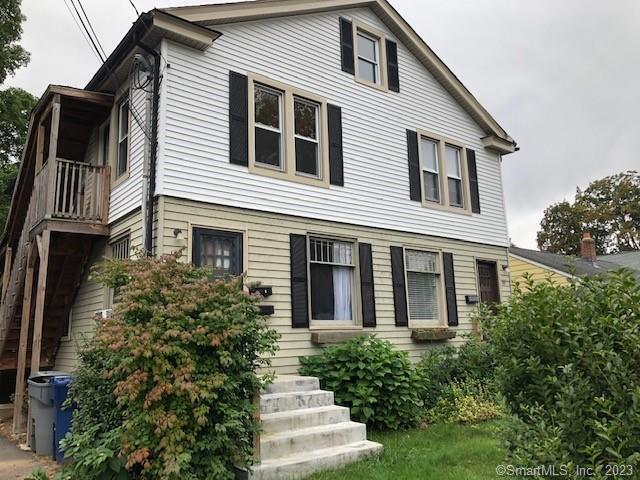 Primary Photo - 94 Tomlinson Ave