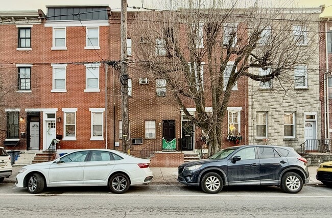 Photo - 2528 Christian St (Philadelphia, PA) Apartment