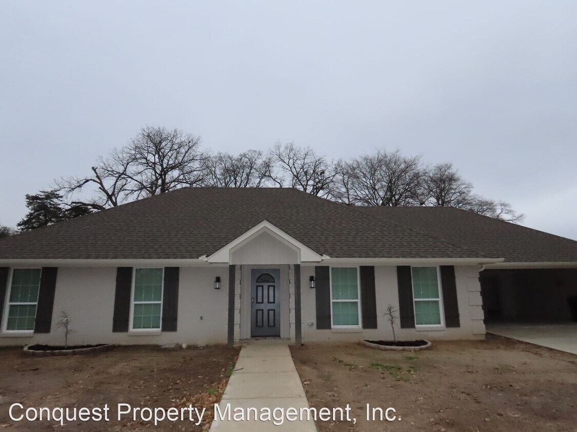 Primary Photo - 4 br, 2 bath House - 609 Top Hill Dr