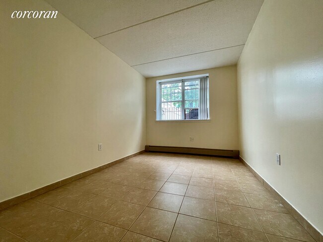 Foto del edificio - 177 Eldert St