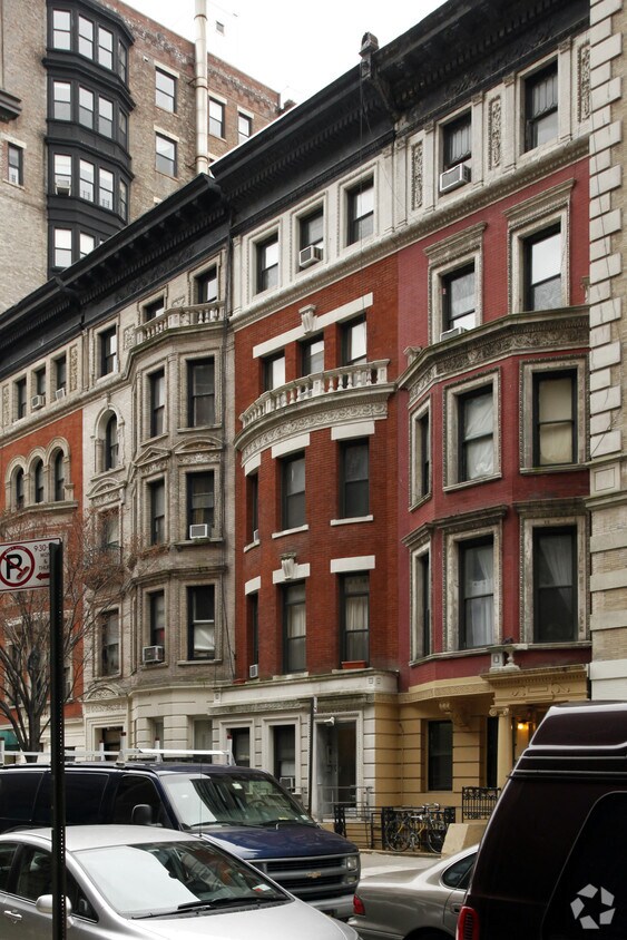 Foto del edificio - 308 W 109th St