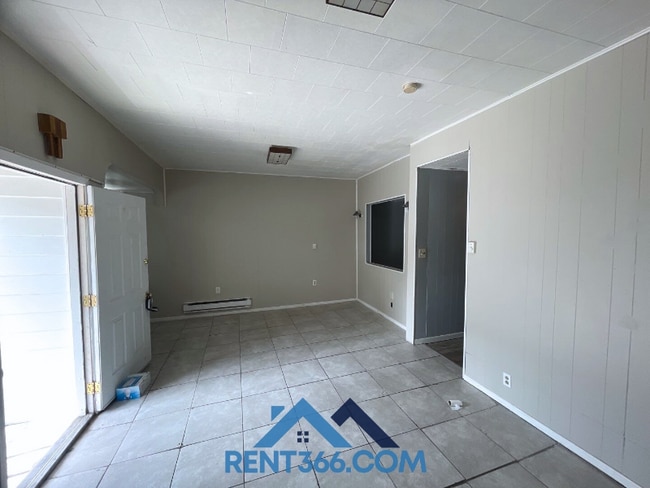 Foto del edificio - 509 W Centre St