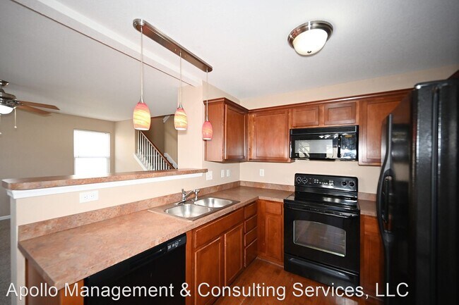 Building Photo - 3 br, 2.5 bath House - 3642 NW 85th st.