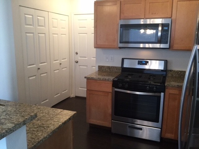 Building Photo - 4901 104th Pl NE