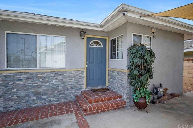 Foto principal - 16909 Firmona Ave