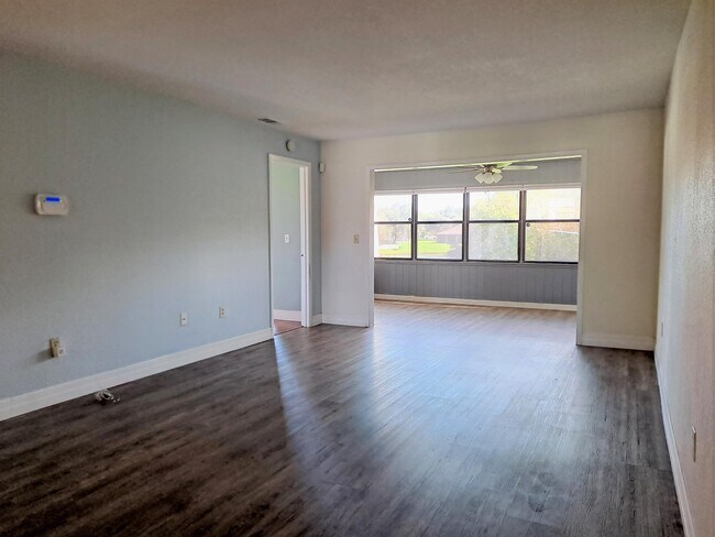 Building Photo - 6105 Topher Trail