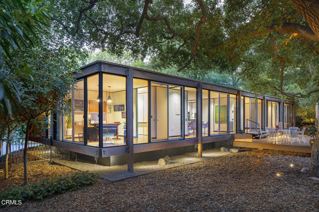 Building Photo - 215 La Vereda Rd