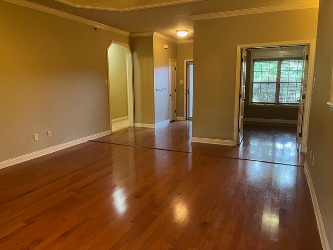Building Photo - 178 Dugger Rd