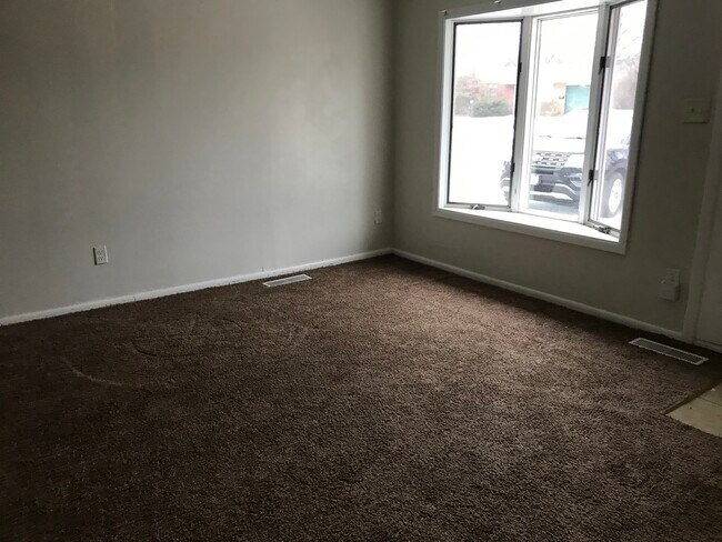 Foto del edificio - 947 Princeton Ave