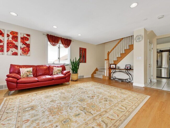 Foto del edificio - 4 br, 4 bath House - 1019 N Delphia Ave