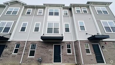 Building Photo - 1094 Bogart St