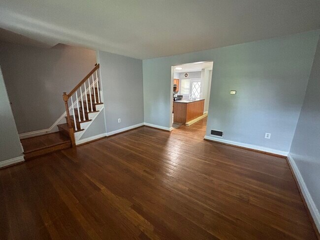 Foto del edificio - 3 bedrooms in 21239
