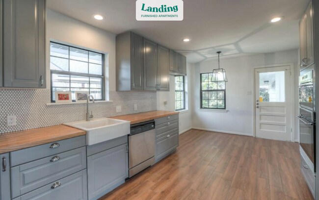 Foto del edificio - 5604 Flack St