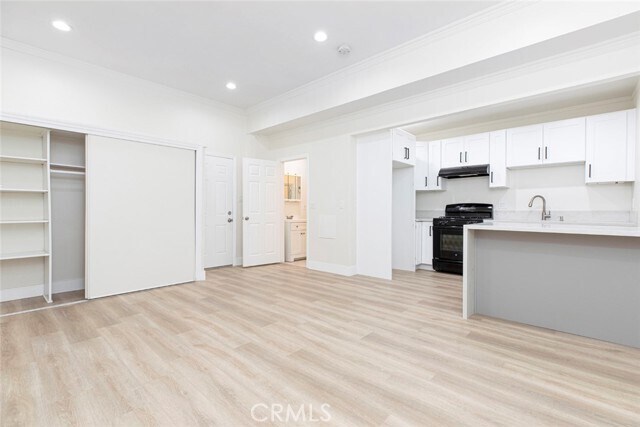 Foto del edificio - 14319 Tiara St