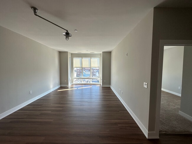 Building Photo - 2 Bowdoin St