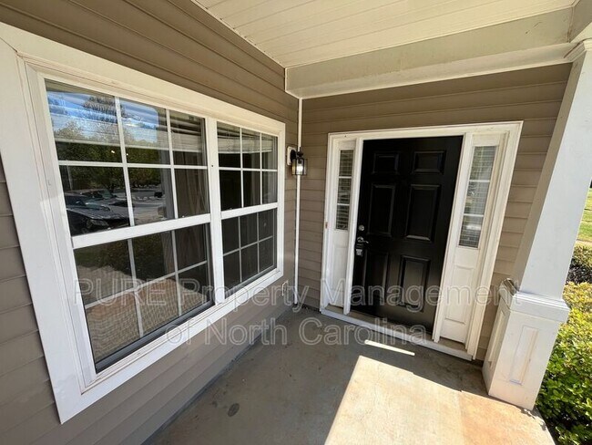 Foto del edificio - 1171 Constitution Park Blvd