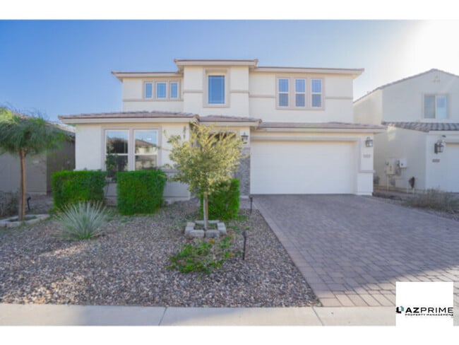 Building Photo - Imagine Your Family Thriving in This Beautifully Designed, Fully Furnished 5/3.5 Avondale Home.