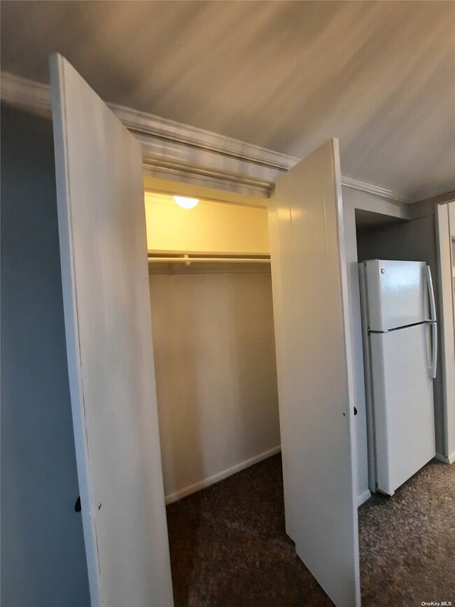 Building Photo - 43 Hartman Hill Rd