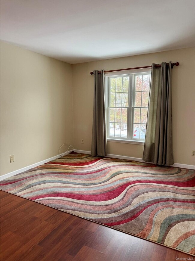 Foto del edificio - 91-97-97 Sawmill Rd