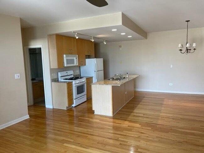 Foto del edificio - 1 Bed 1 Bathroom River West