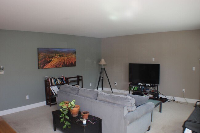 Foto del edificio - 3 Bedroom 2.5 Townhome