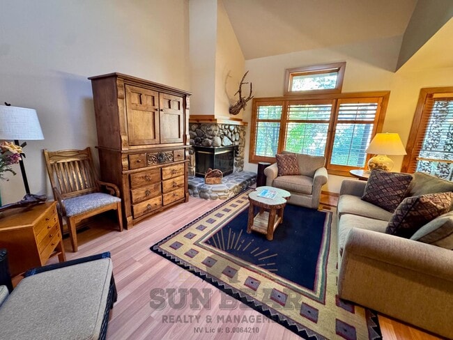 Foto del edificio - 2 Bedroom, 2 Bath in Third Creek with Hot Tub - Perfect Winter Getaway