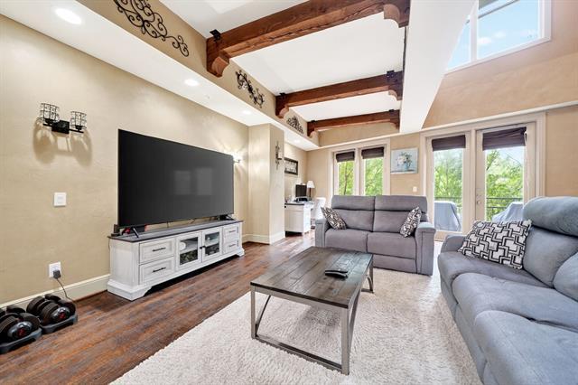Foto del edificio - 5055 Addison Cir