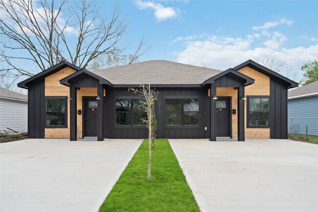 Foto del edificio - 3710 Rockingham St