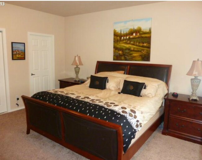 Foto del edificio - 12545 SE Clinton Ct