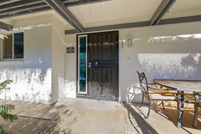 Foto del edificio - 4235 N 13th Pl