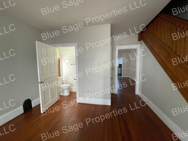 Building Photo - Beautiful 3 Bedroom 1.5 Bath in Pottstown