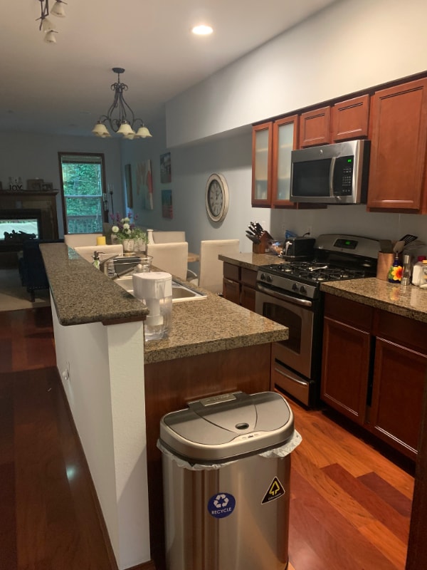 Foto del edificio - 1129 215th Pl SE