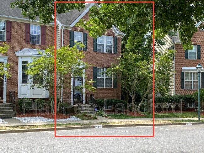 Building Photo - 10301 Tulip Tree Dr