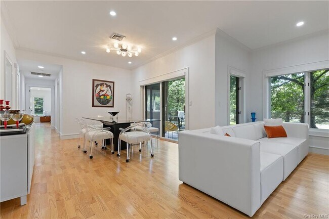 Foto del edificio - 682 Heritage Hills