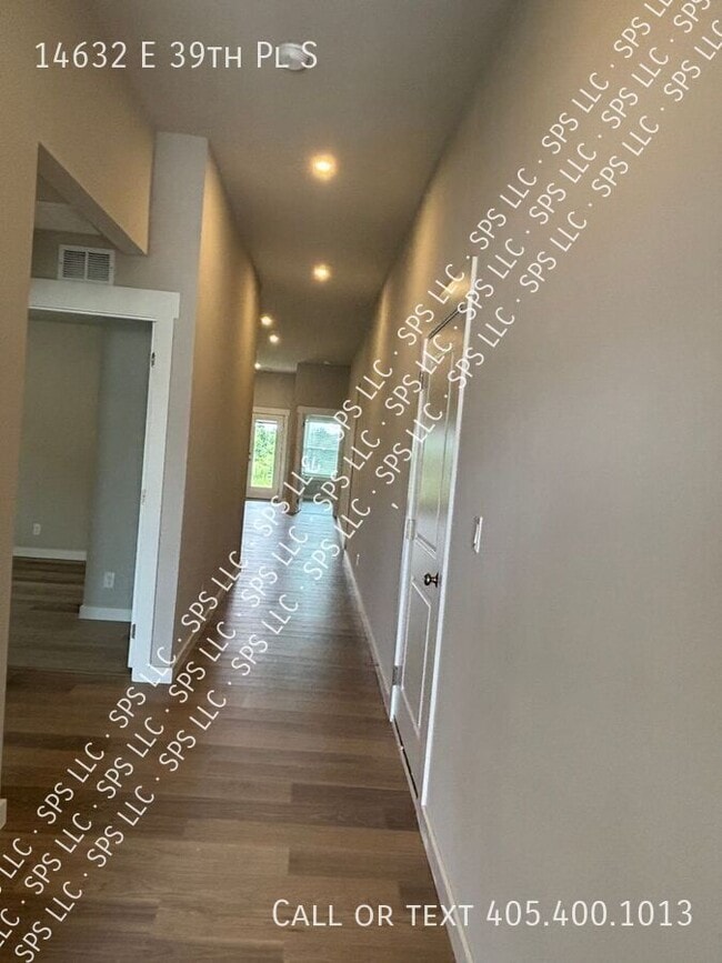 Foto del edificio - 14632 E 39th Pl S