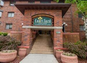 Building Photo - 1108 N Milwaukee St