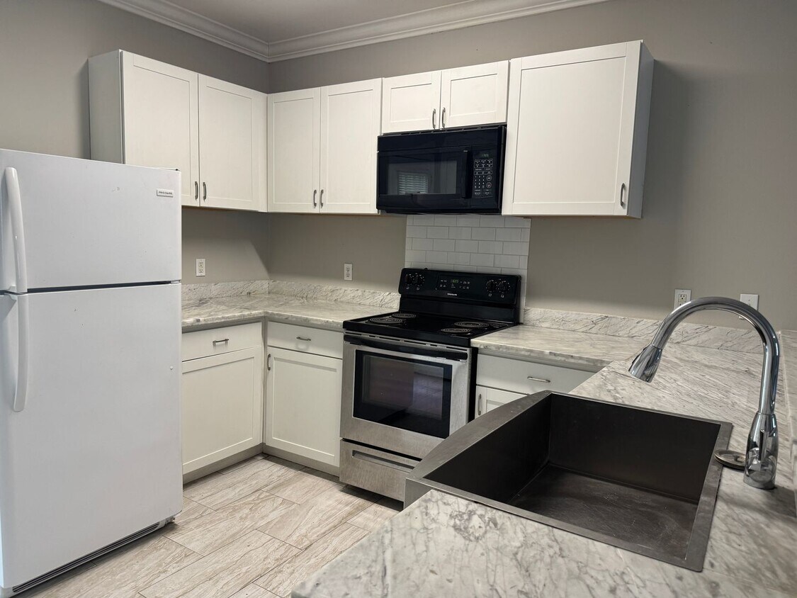 Building Photo - Great 3 bedroom / 2 Bath in Denham Springs