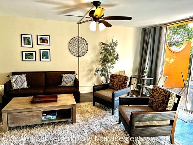 Building Photo - 2 br, 1 bath House - 3660 L Honoapiilani R...