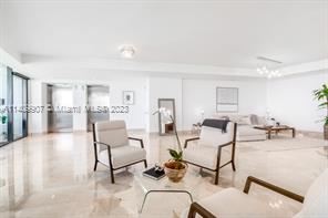 Foto del edificio - 4 br, 4.5 bath Condo - 18555 Collins Ave A...