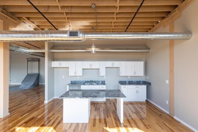 Foto del edificio - 116 N 4th St