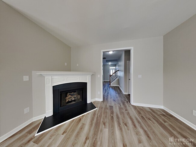 Building Photo - 645 McCarthy Dr