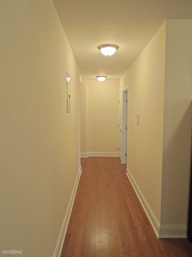 Foto del edificio - 715 Saint Marks Ave