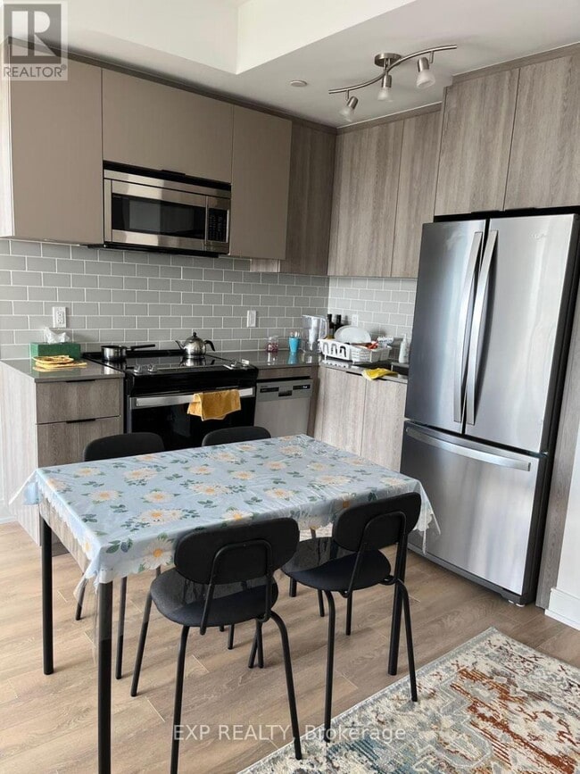 Building Photo - 1350 Ellesmere Rd