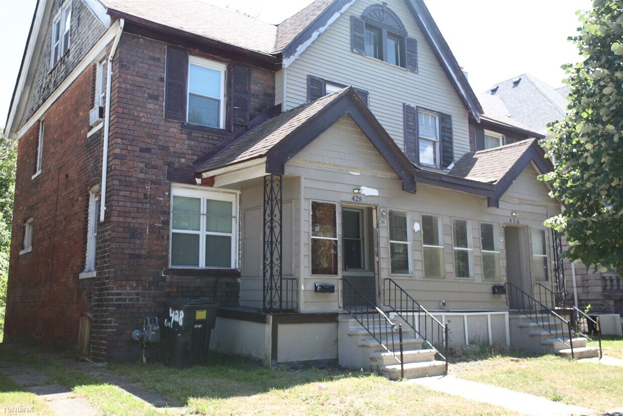 Primary Photo - 4 br, 1 bath House - 428 King St 428 King