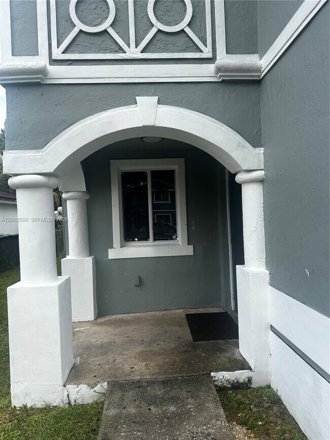 Foto del edificio - 26323 SW 135th Pl